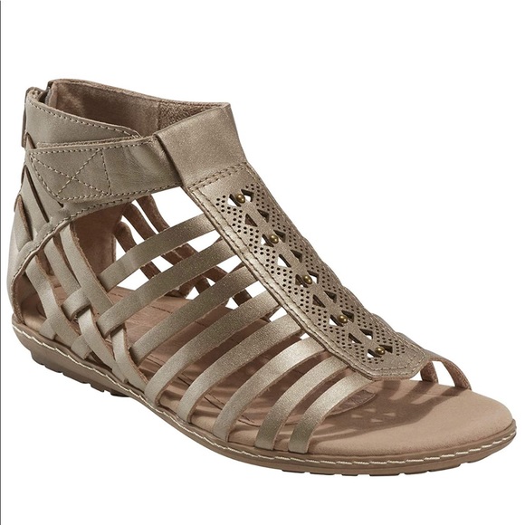 Earth Shoes - New Earth Shoes Camellia gladiator sandal 11W